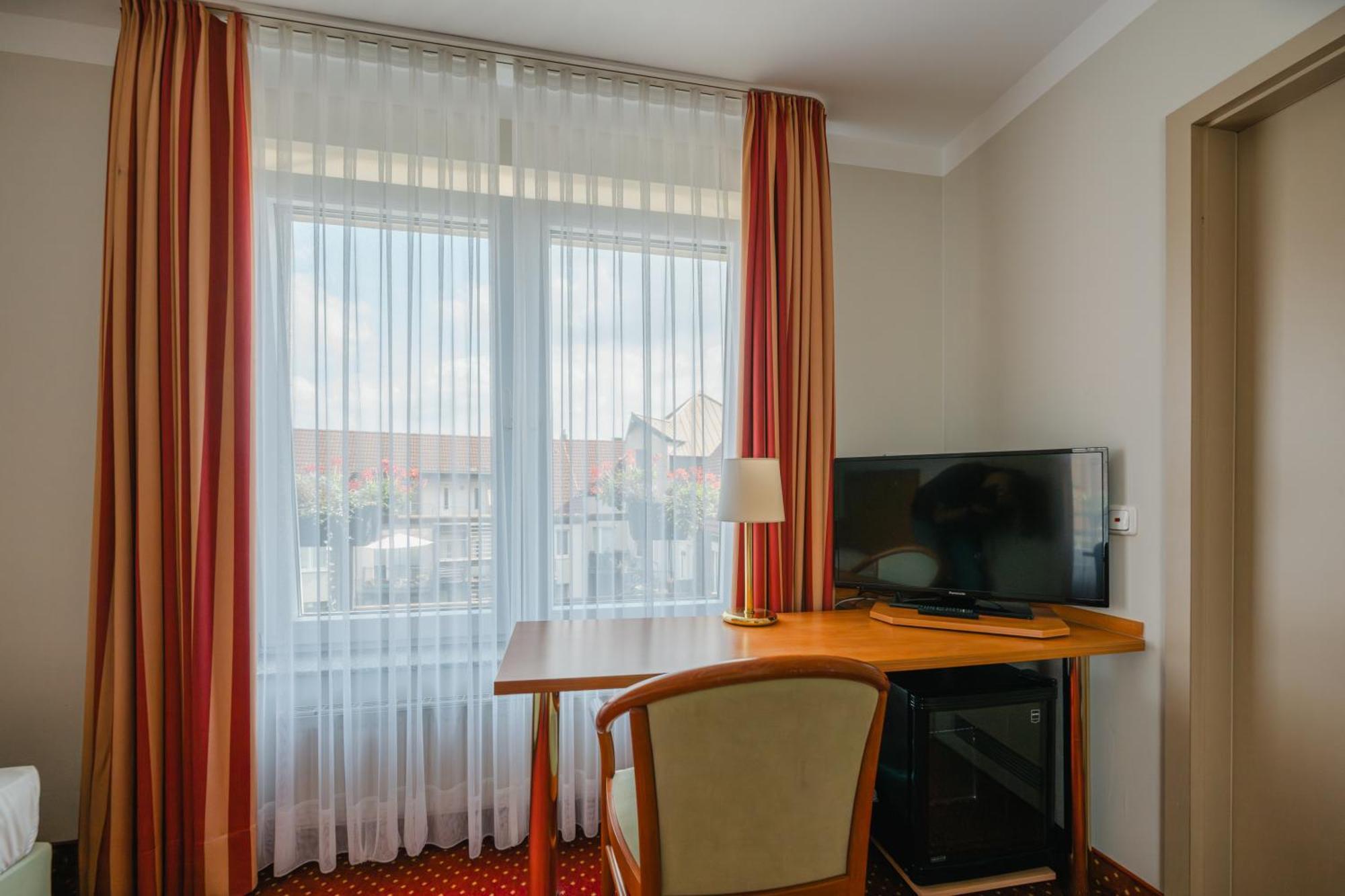 Mirage 3* Duisburg